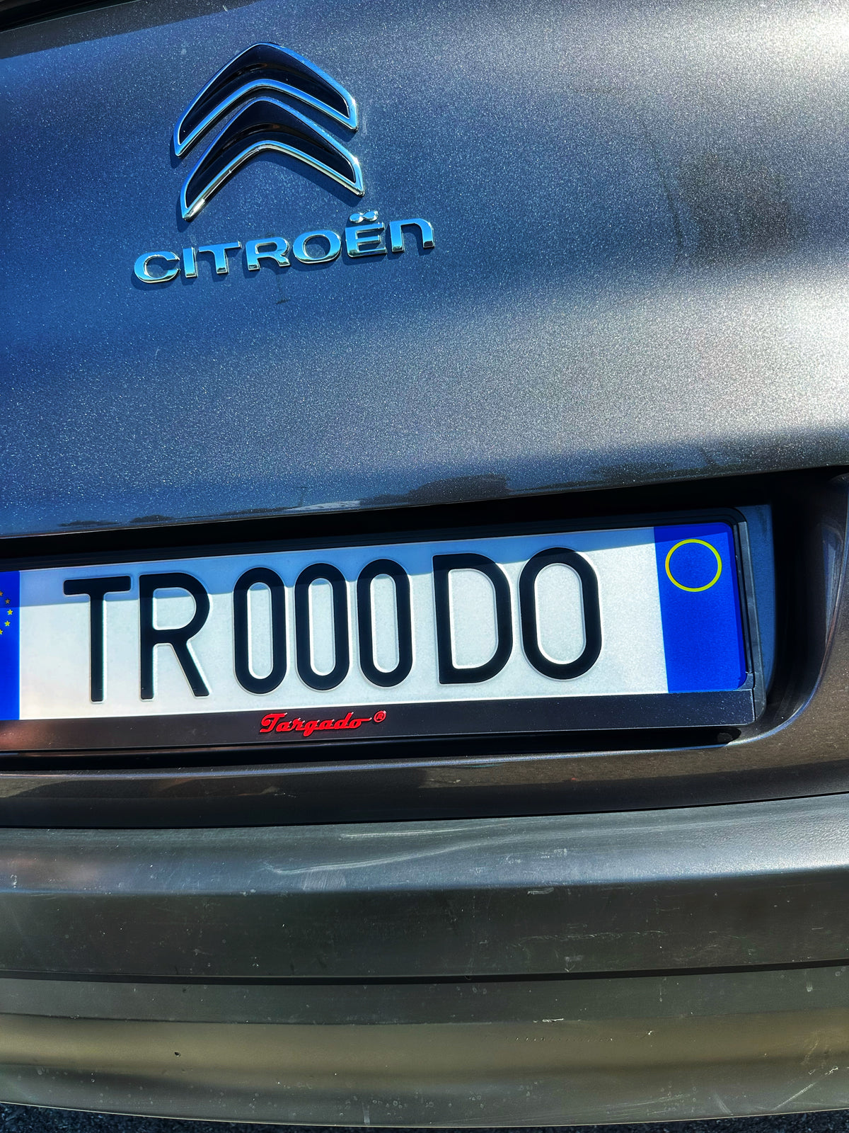 Modell Mamba / Logo Targado Rot